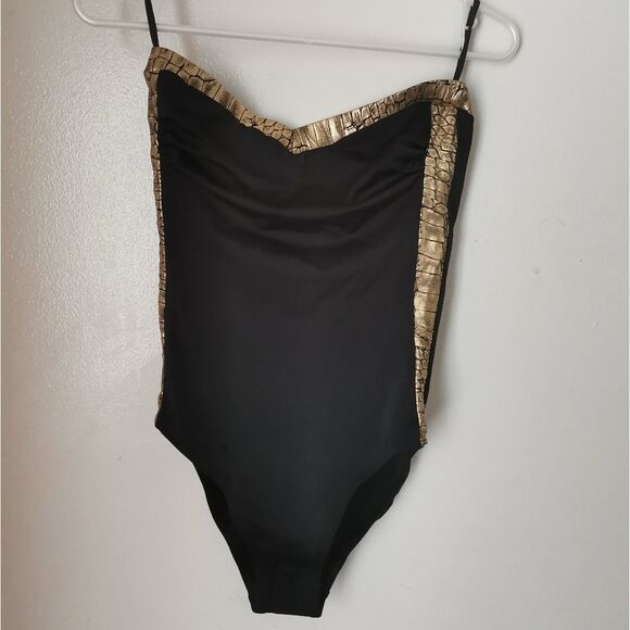 Roxanne Bra. - Picture 3 of 5